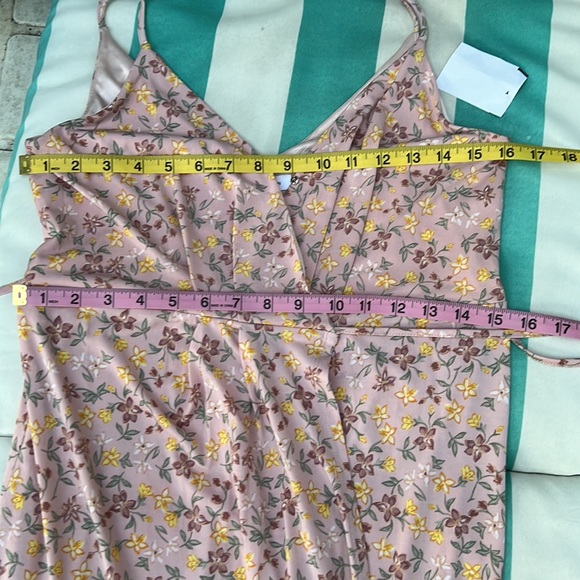 BCBG Generation Floral Wrap Pleated Dress Rose Smoke Size XS - Picture 8 of 11